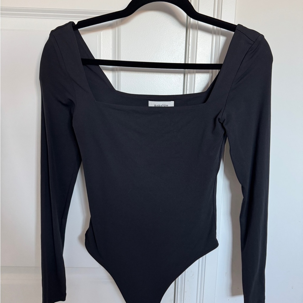 Aritzia Babaton Original Contour Squareneck Bodysuit
